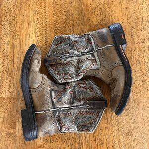 Youth ariat boots